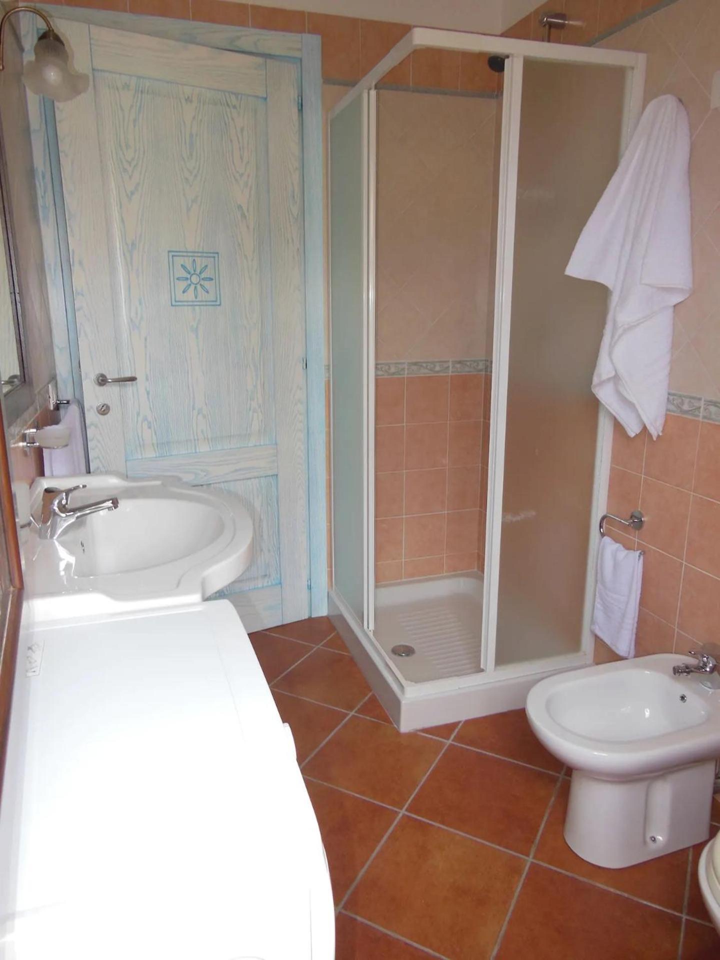Appartamento In Splendido E Riservato Villaggio, Marina Di Tertenìa 外观 照片